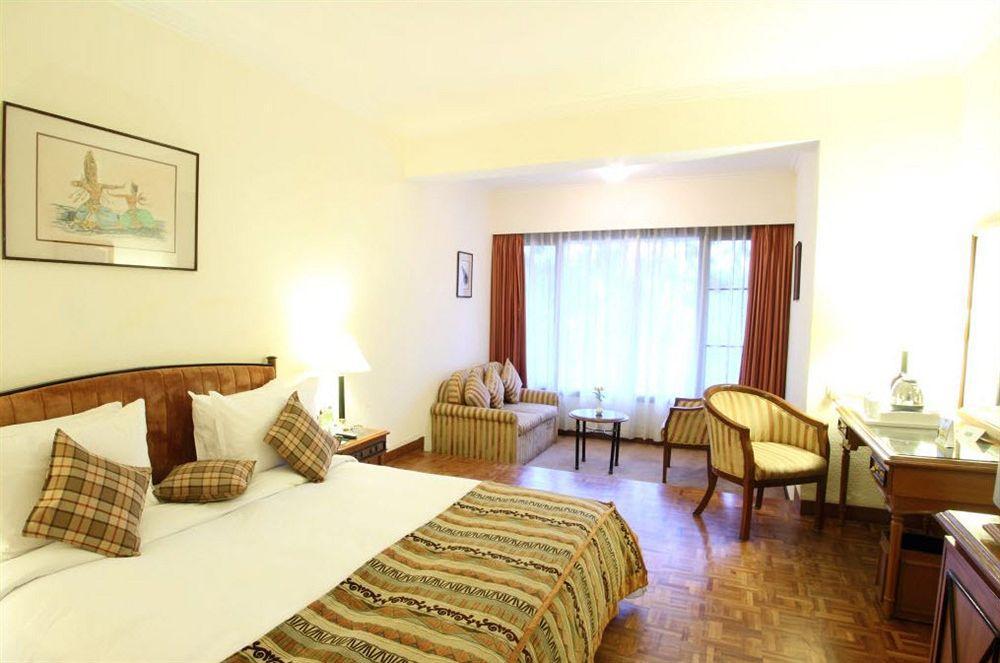 होटल Gem Park 4*