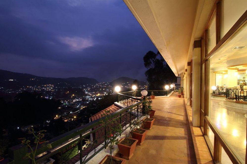 होटल Gem Park 4*