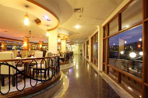 Gem Park होटल 4*