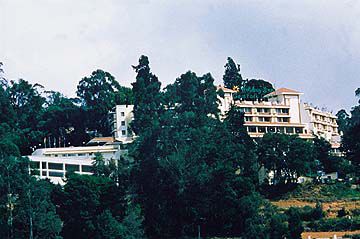 होटल Gem Park 4*